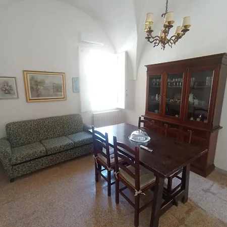 Cavour Apartment *